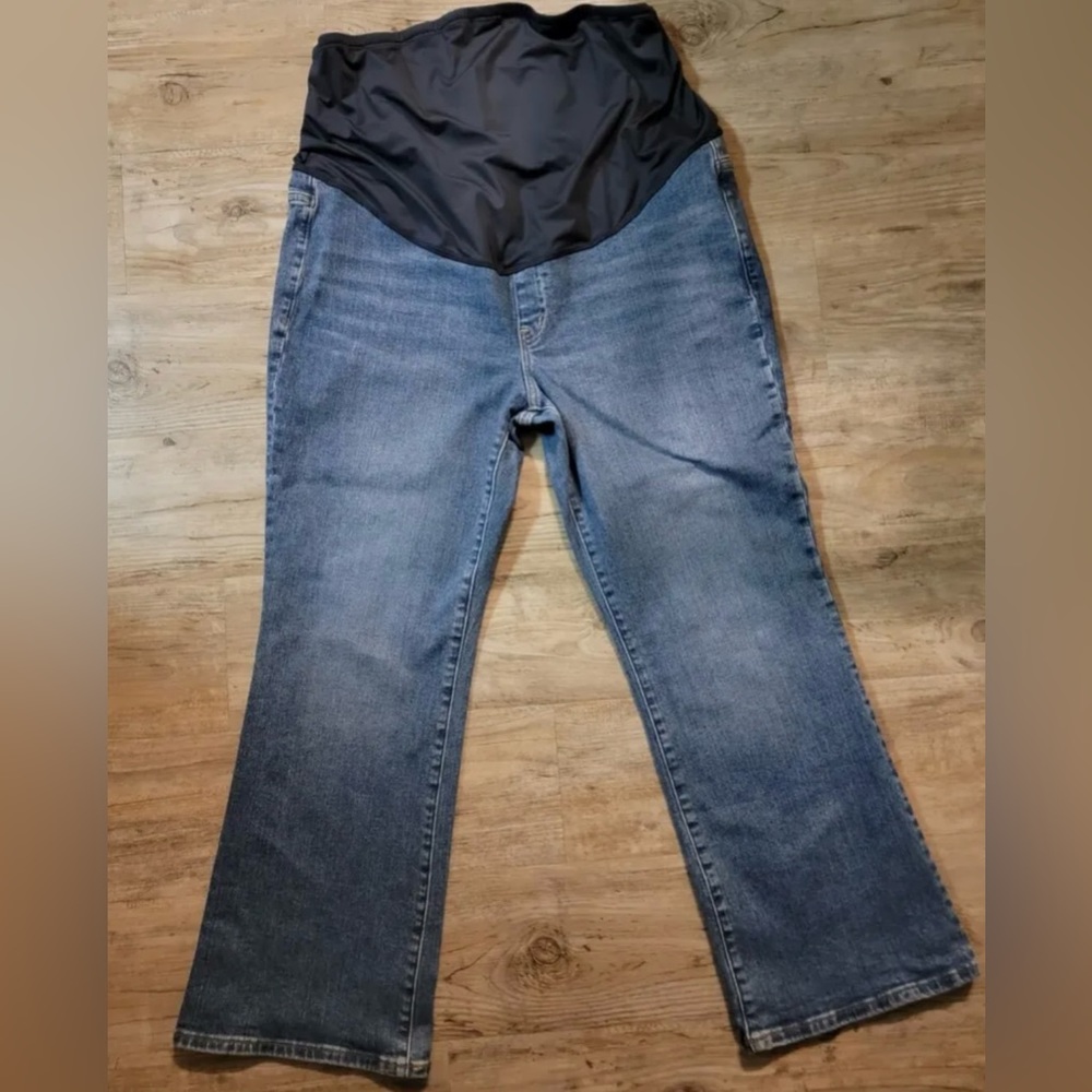 Madewell Maternity Kick Out Jeans
